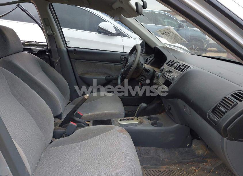 Photo 5 of 2001 Honda Civic LX (VIN 2HGES16571H584758)