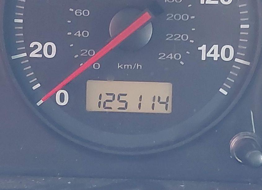 Photo 12 of 2001 Honda Civic LX (VIN 2HGES16571H592083)