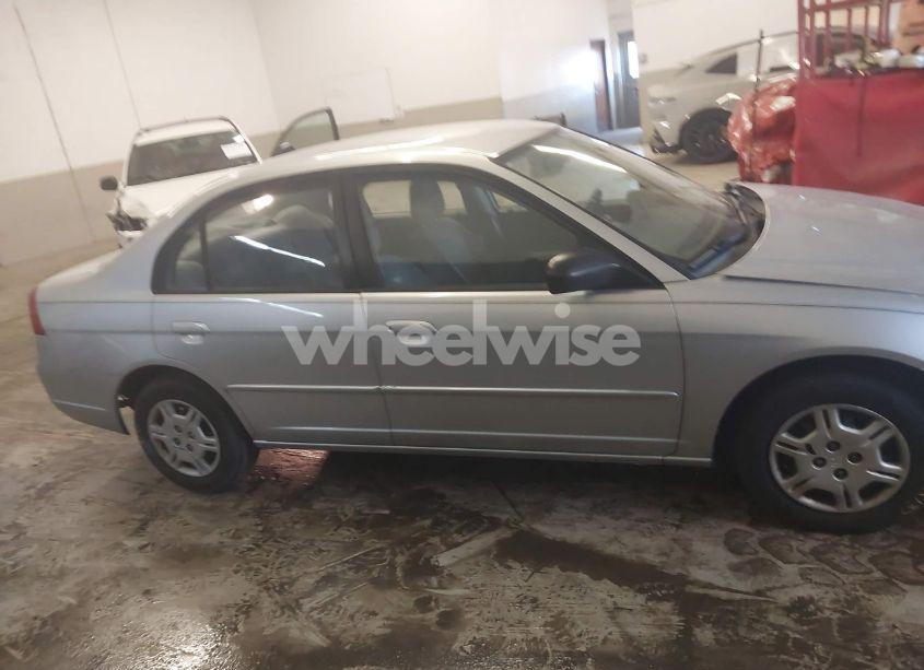 Photo 13 of 2002 Honda Civic LX (VIN 2HGES16572H583448)