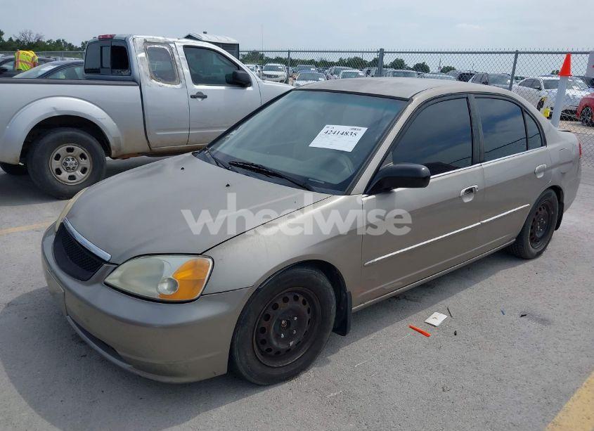 Photo 2 of 2003 Honda Civic LX (VIN 2HGES16573H510985)