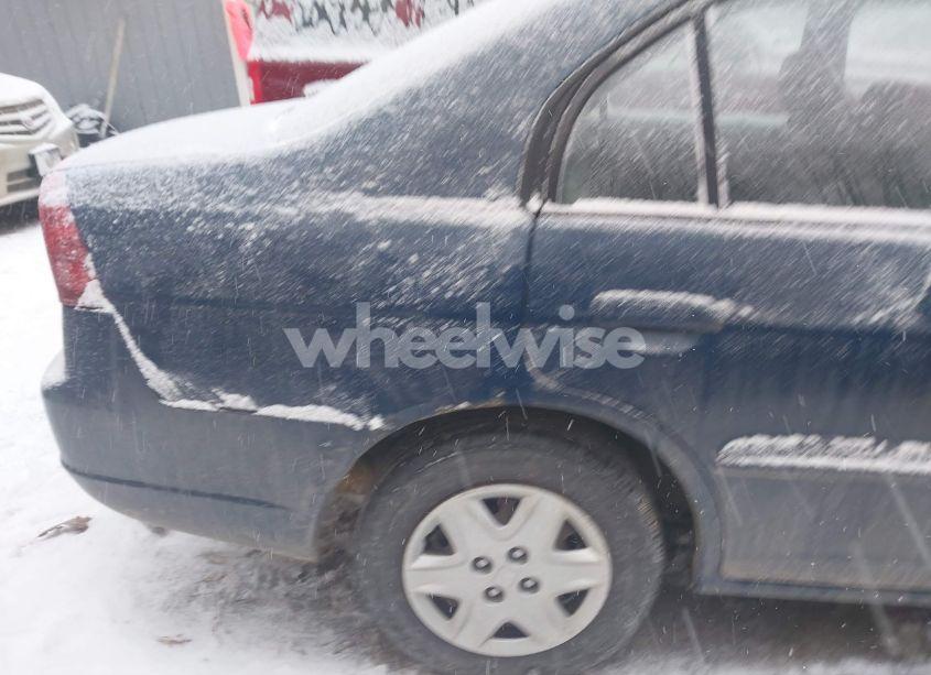 Photo 13 of 2003 Honda Civic LX (VIN 2HGES16573H580020)