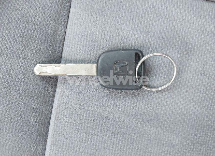 Photo 11 of 2003 Honda Civic LX (VIN 2HGES16573H582558)