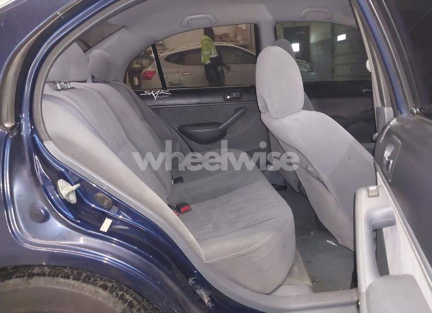 Photo 8 of 2004 Honda Civic LX (VIN 2HGES16574H587275)