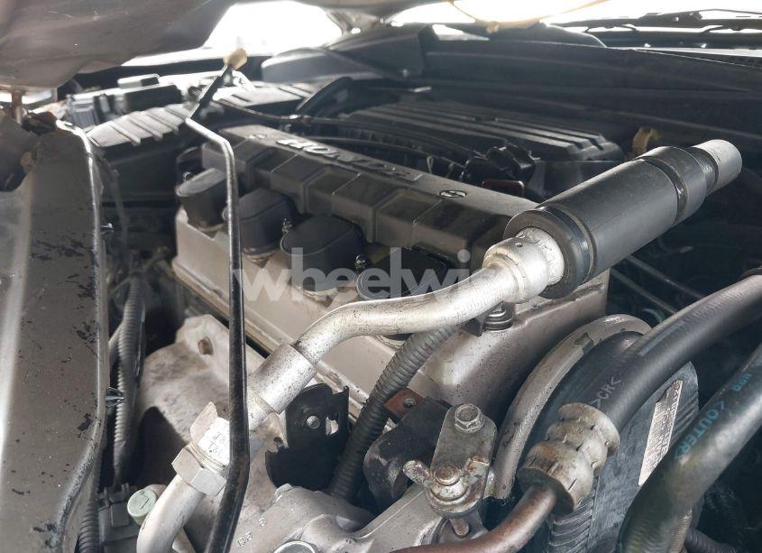 Photo 10 of 2004 Honda Civic LX (VIN 2HGES16574H596624)