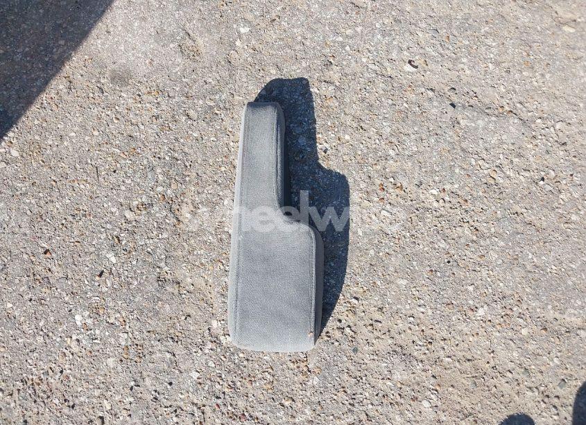 Photo 11 of 2004 Honda Civic LX (VIN 2HGES16574H617780)