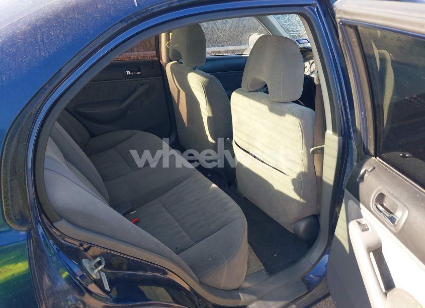 Photo 8 of 2004 Honda Civic LX (VIN 2HGES16574H617780)