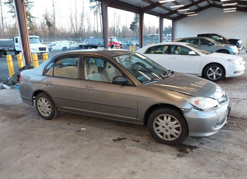 Photo 13 of 2005 Honda Civic LX (VIN 2HGES16575H577850)