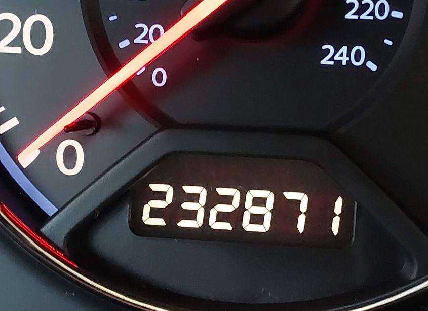 Photo 15 of 2005 Honda Civic LX (VIN 2HGES16575H577850)