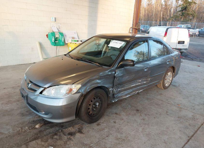 Photo 2 of 2005 Honda Civic LX (VIN 2HGES16575H577850)