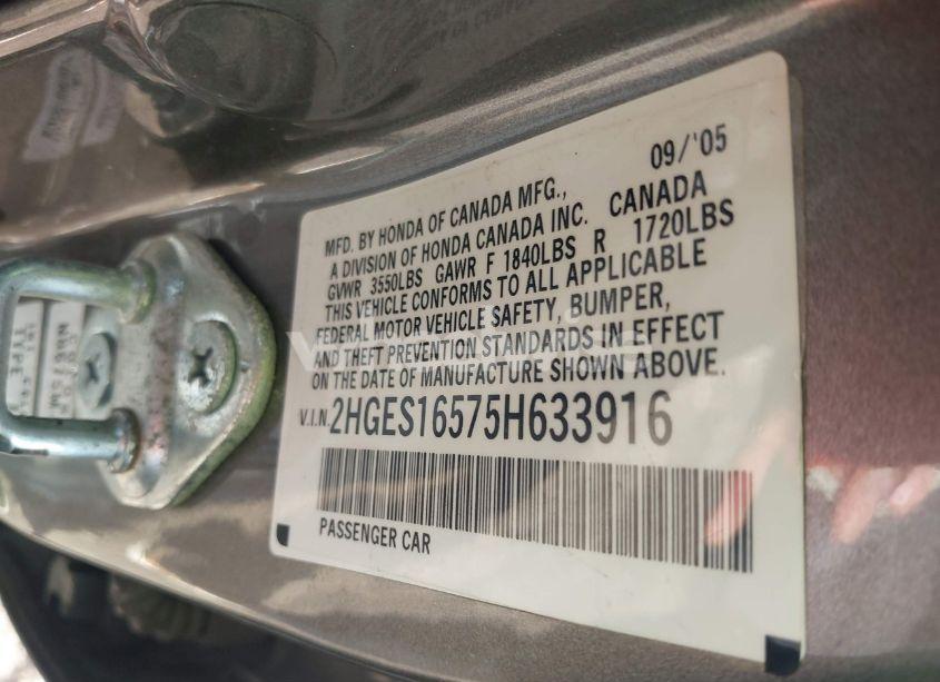 Photo 9 of 2005 Honda Civic LX (VIN 2HGES16575H633916)