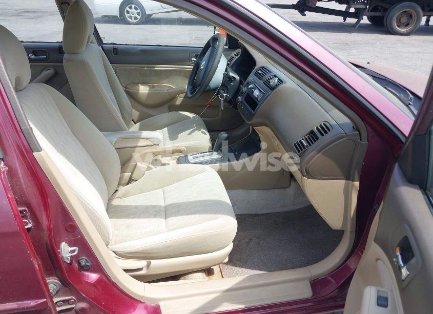 Photo 5 of 2003 Honda Civic LX (VIN 2HGES16583H571200)