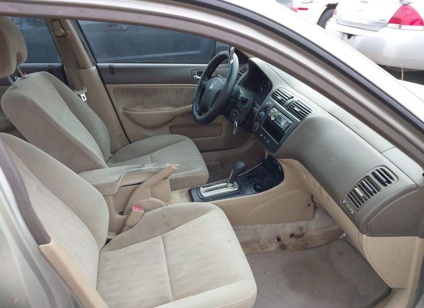 Photo 5 of 2003 Honda Civic LX (VIN 2HGES16583H621867)