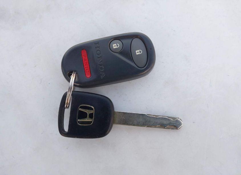 Photo 11 of 2004 Honda Civic LX (VIN 2HGES16584H628710)