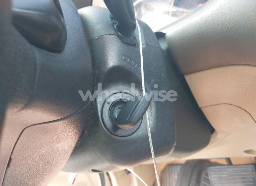 Photo 11 of 2004 Honda Civic LX (VIN 2HGES16584H638783)