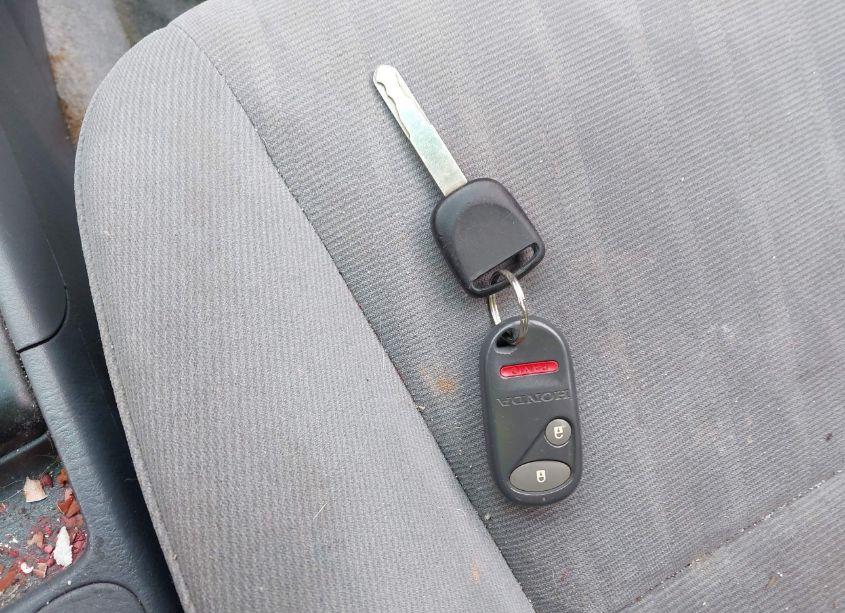 Photo 11 of 2004 Honda Civic LX (VIN 2HGES16584H640758)