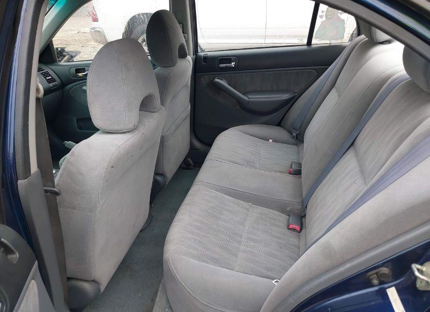 Photo 8 of 2004 Honda Civic LX (VIN 2HGES16584H640758)