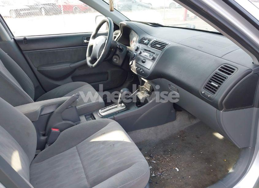 Photo 5 of 2005 Honda Civic LX (VIN 2HGES16585H534313)