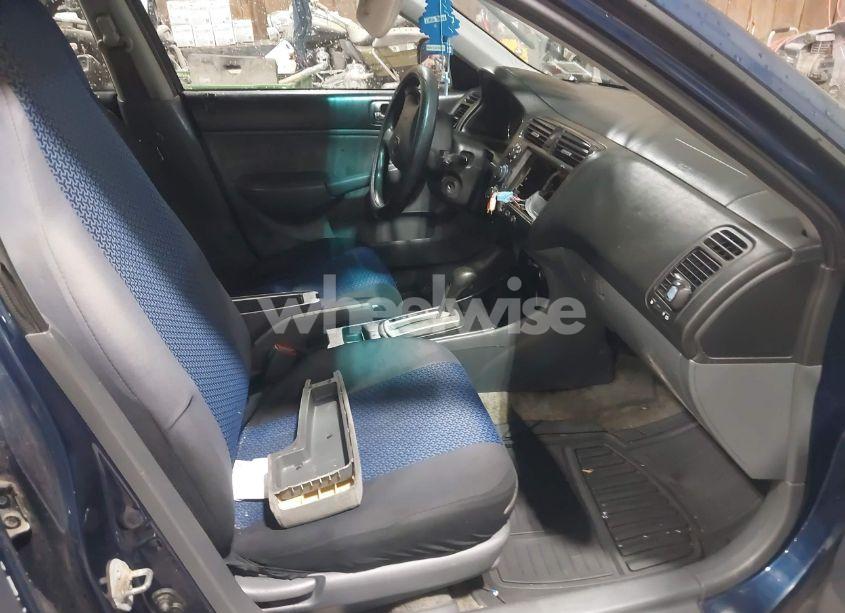 Photo 5 of 2005 Honda Civic LX (VIN 2HGES16585H534585)