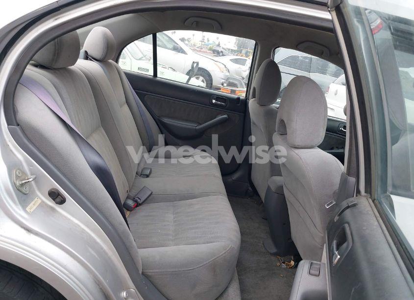 Photo 8 of 2005 Honda Civic LX (VIN 2HGES16585H534974)