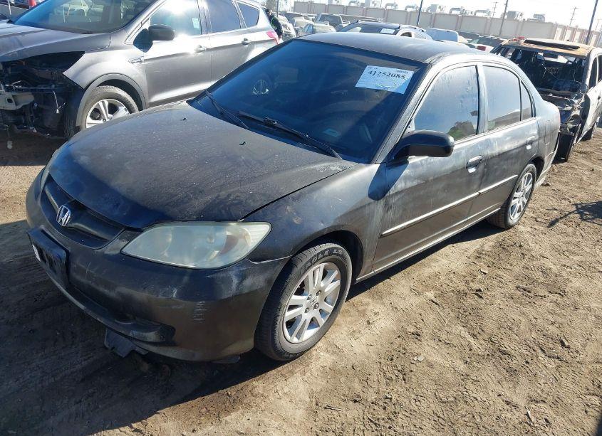 Photo 2 of 2005 Honda Civic LX (VIN 2HGES16585H537275)