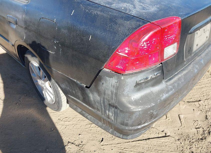 Photo 6 of 2005 Honda Civic LX (VIN 2HGES16585H537275)