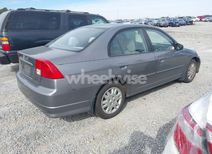 Photo 4 of 2005 Honda Civic LX (VIN 2HGES16585H542122)