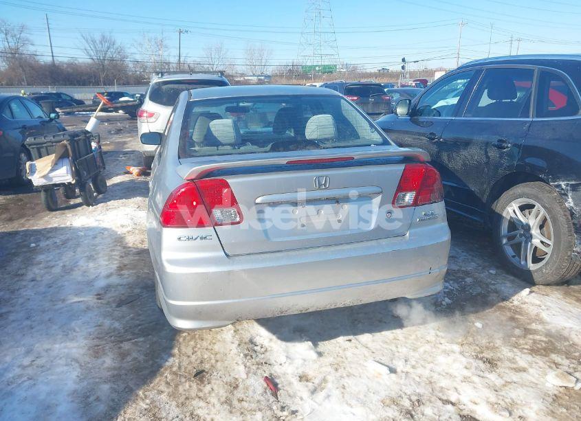 Photo 16 of 2005 Honda Civic LX (VIN 2HGES16585H580515)