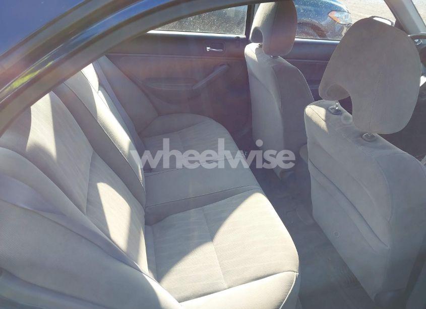 Photo 8 of 2005 Honda Civic LX (VIN 2HGES16585H595113)