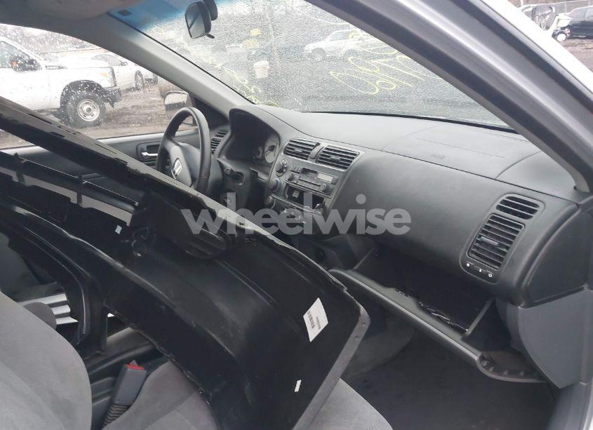 Photo 5 of 2002 Honda Civic LX (VIN 2HGES16592H533392)