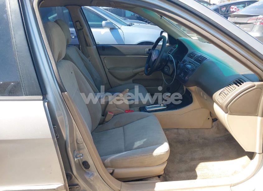 Photo 5 of 2003 Honda Civic LX (VIN 2HGES16593H524614)