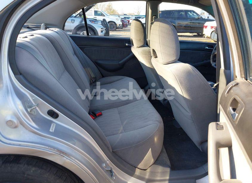 Photo 8 of 2003 Honda Civic LX (VIN 2HGES16593H563302)