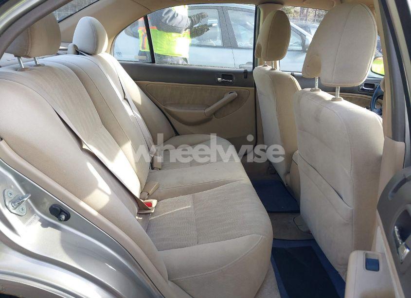 Photo 8 of 2003 Honda Civic LX (VIN 2HGES16593H567009)