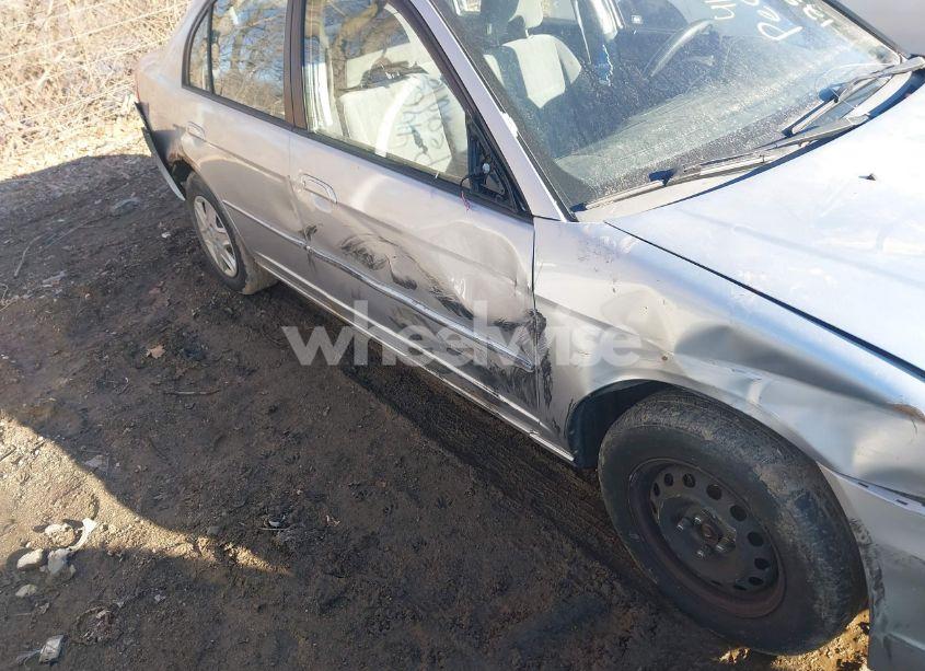 Photo 12 of 2003 Honda Civic LX (VIN 2HGES16593H582948)