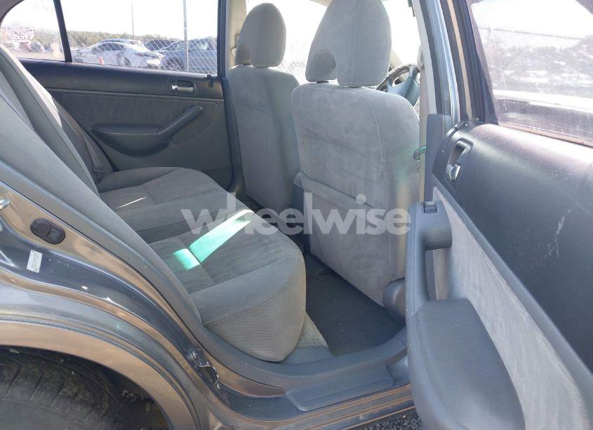 Photo 7 of 2004 Honda Civic LX (VIN 2HGES16594H525294)