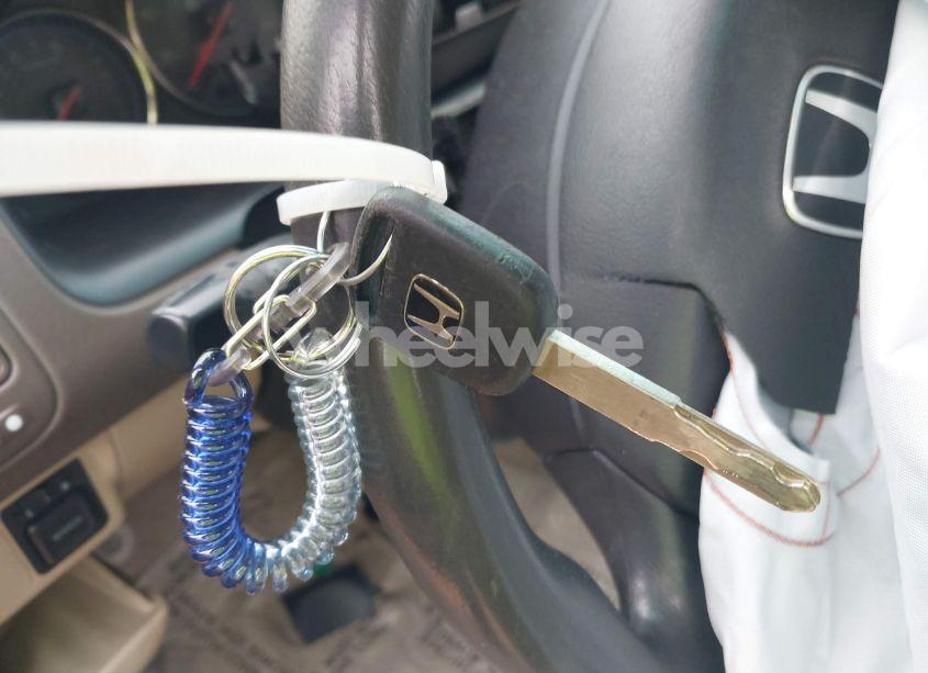 Photo 11 of 2004 Honda Civic LX (VIN 2HGES16594H559350)