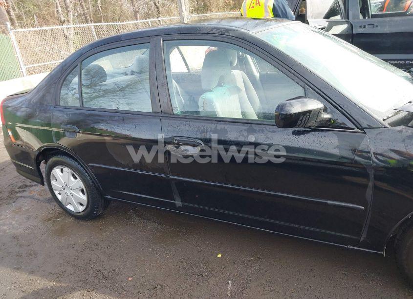 Photo 13 of 2005 Honda Civic LX (VIN 2HGES16595H566803)