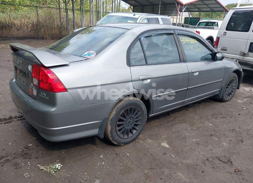 Photo 4 of 2005 Honda Civic LX (VIN 2HGES16595H584394)