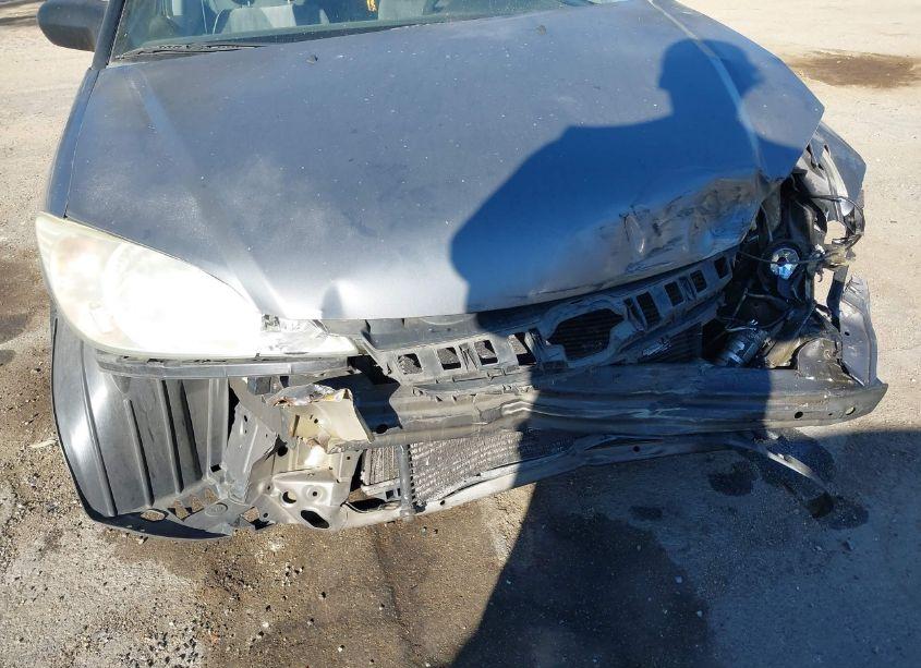 Photo 12 of 2005 Honda Civic LX (VIN 2HGES16595H596562)