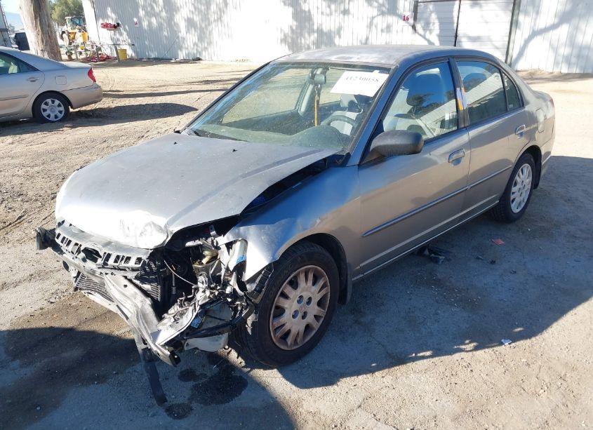 Photo 2 of 2005 Honda Civic LX (VIN 2HGES16595H596562)