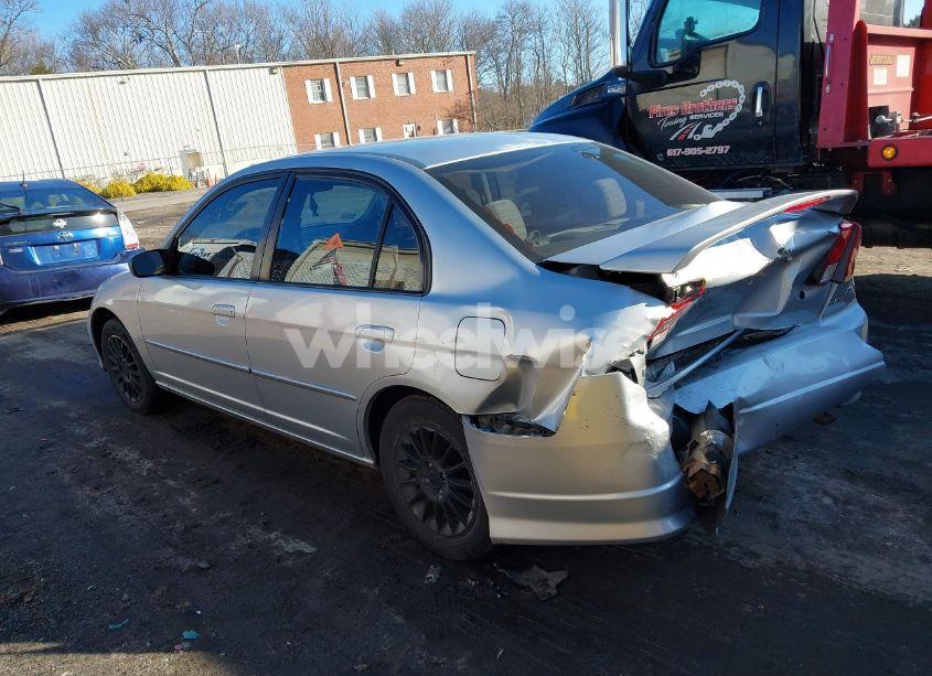 Photo 3 of 2005 Honda Civic LX (VIN 2HGES16595H597288)