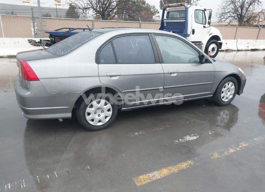 Photo 4 of 2005 Honda Civic LX (VIN 2HGES16595H631634)