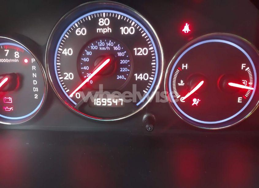 Photo 7 of 2005 Honda Civic LX (VIN 2HGES16595H631634)