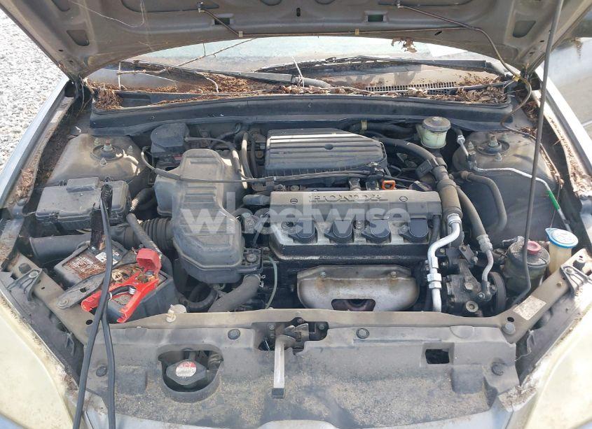 Photo 10 of 2005 Honda Civic LX (VIN 2HGES16595H633903)