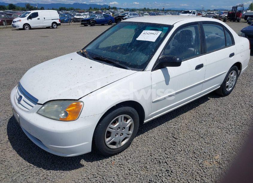 Photo 2 of 2001 Honda Civic LX (VIN 2HGES165X1H575987)