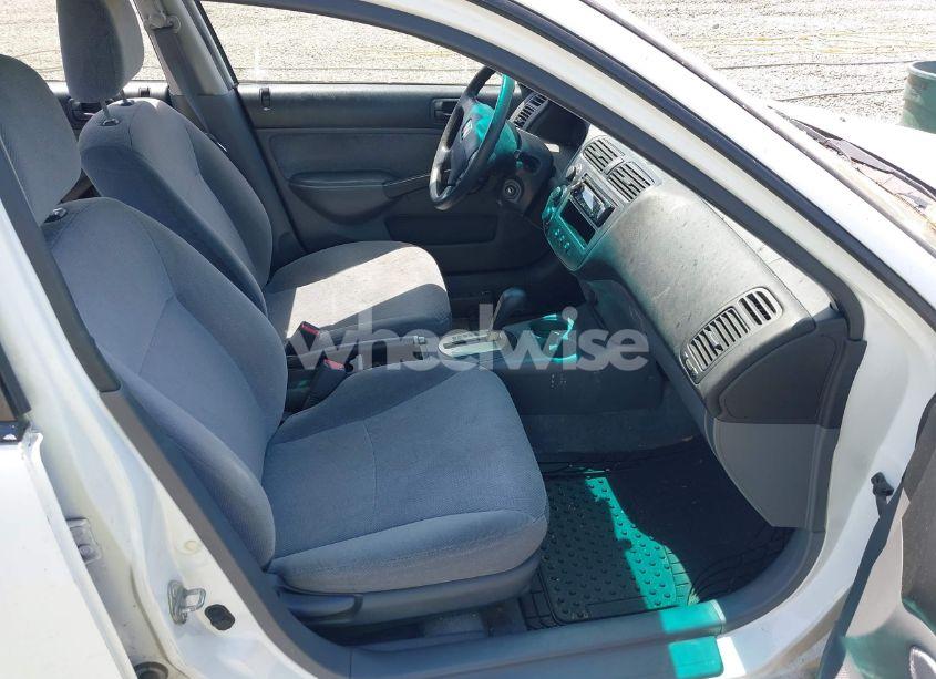 Photo 5 of 2001 Honda Civic LX (VIN 2HGES165X1H575987)