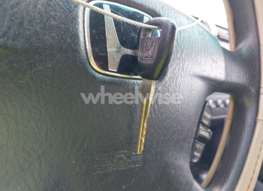 Photo 11 of 2001 Honda Civic LX (VIN 2HGES165X1H603786)