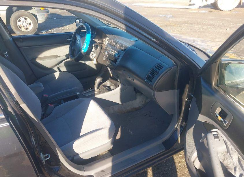 Photo 5 of 2002 Honda Civic LX (VIN 2HGES165X2H585419)