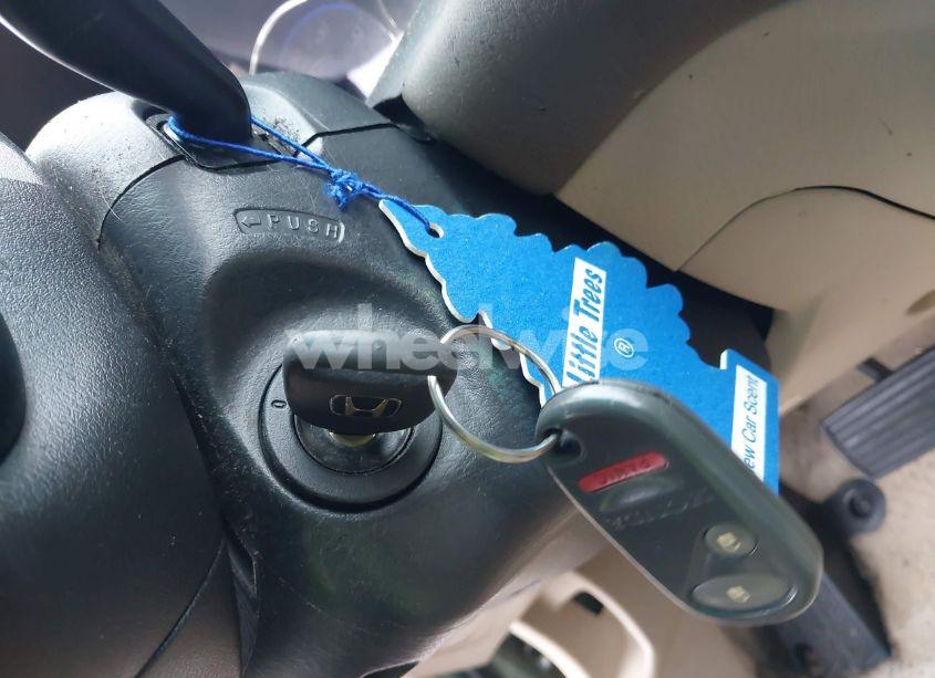 Photo 11 of 2003 Honda Civic LX (VIN 2HGES165X3H598740)