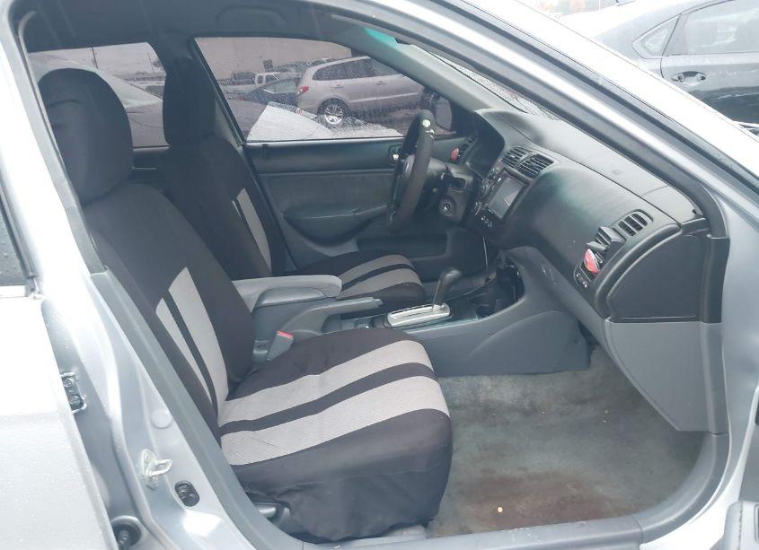 Photo 5 of 2003 Honda Civic LX (VIN 2HGES165X3H605170)