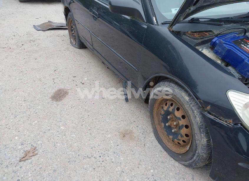 Photo 12 of 2004 Honda Civic LX (VIN 2HGES165X4H543397)